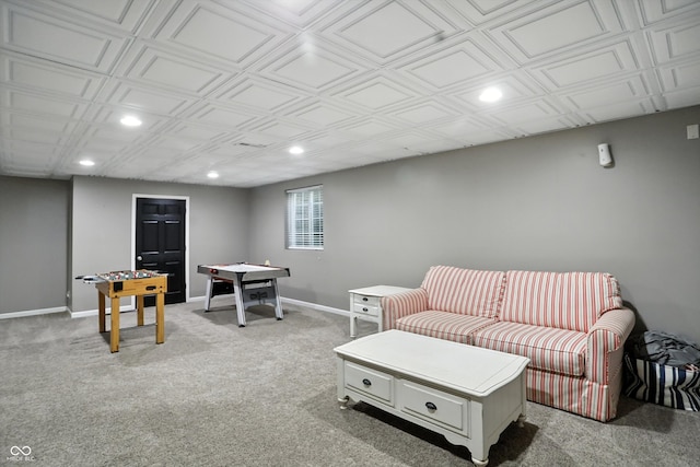 682 Shannon Ct, Noblesville, IN 46062 - living room featuring recessed lighting, light carpet, and an ornate ceiling