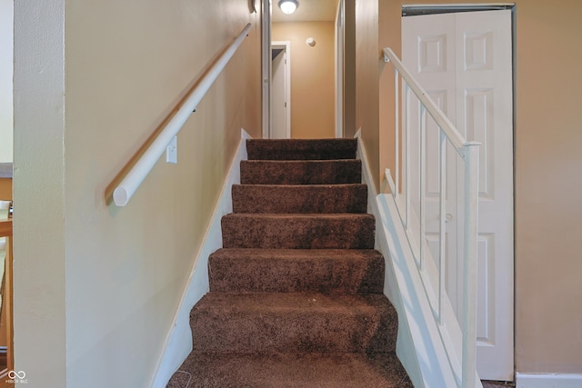 7834 Burr Oak Ct, Indianapolis, IN 46217 - photo 17