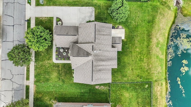 10267 Ranford Blvd, Fishers, IN 46040 - bird's eye view of a nearby body of water