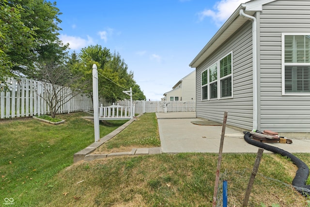 2833 Holiday Way, Greenwood, IN 46143 - fenced yard with a patio area
