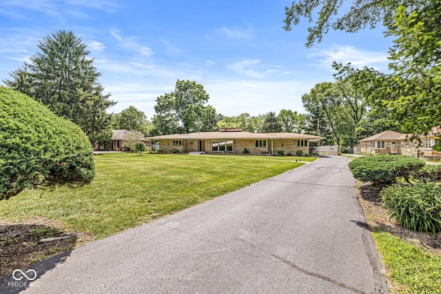 6630 Spring Mill Rd, Indianapolis, IN 46260 - photo 4