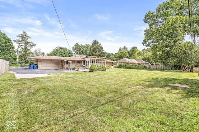 6630 Spring Mill Rd, Indianapolis, IN 46260 - photo 14