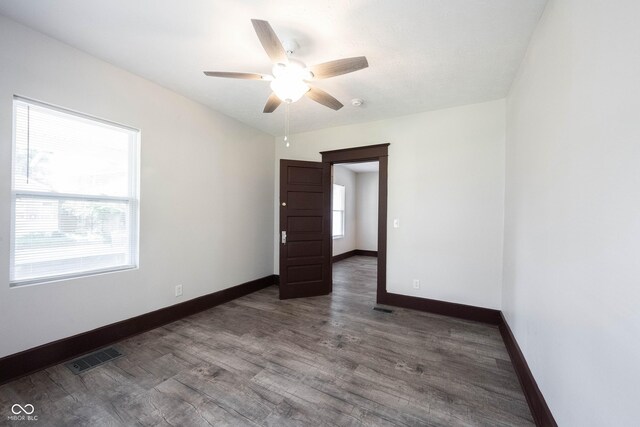 1040 Winfield Ave, Indianapolis, IN 46222 - photo 9