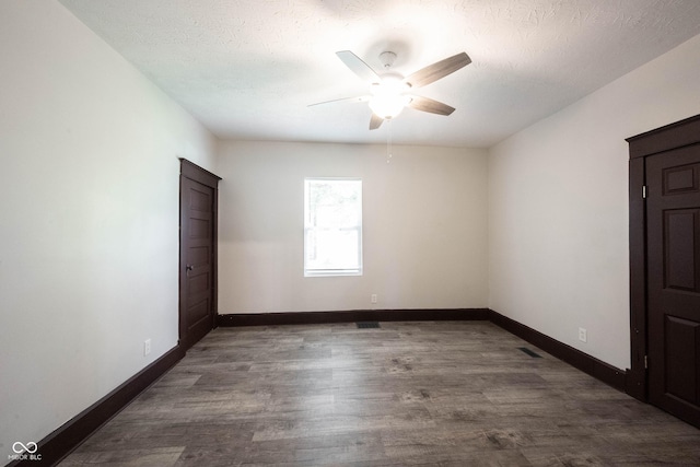 1040 Winfield Ave, Indianapolis, IN 46222 - photo 16