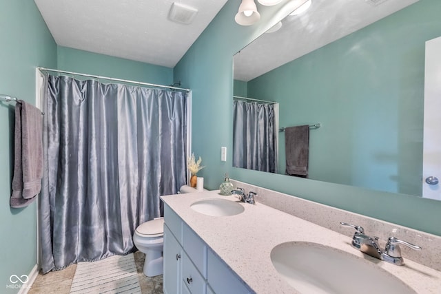 1358 Avocet Dr, Greenwood, IN 46143 - bathroom with double vanity and curtained shower