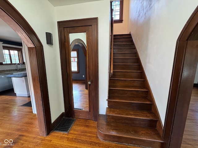 5260 E Pleasant Run Parkway N Drive, Indianapolis, IN 46219 - photo 6