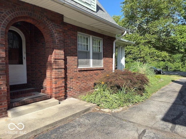 5260 E Pleasant Run Parkway N Drive, Indianapolis, IN 46219 - photo 5