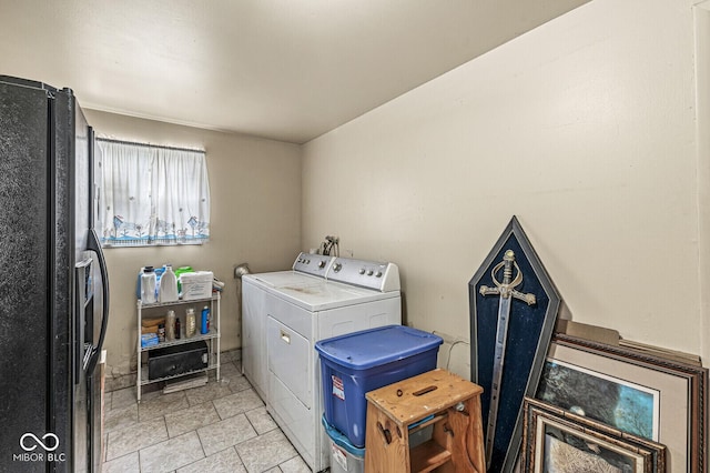6241 S Meridian St, Indianapolis, IN 46217 - laundry area with independent washer and dryer