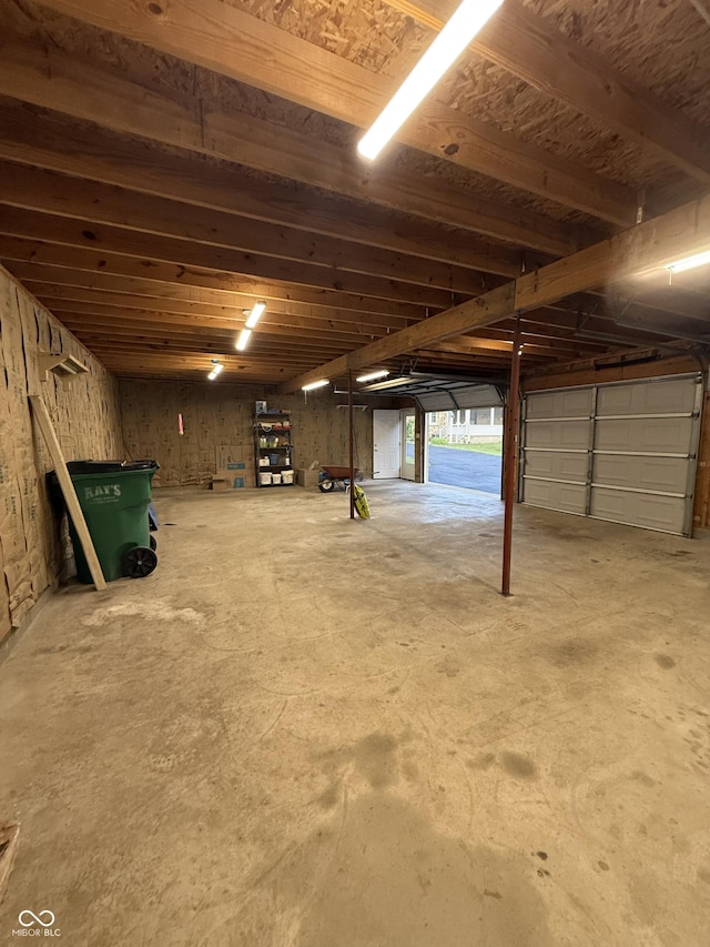 11698 N Bethesda Rd, Mooresville, IN 46158 - view of garage