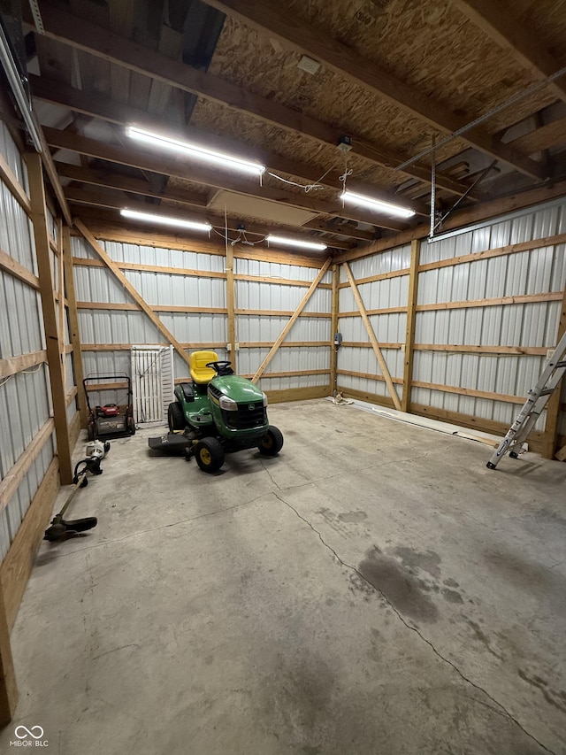 11698 N Bethesda Rd, Mooresville, IN 46158 - view of garage