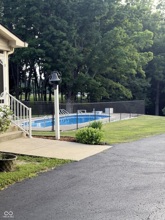 11698 N Bethesda Rd, Mooresville, IN 46158 - view of pool