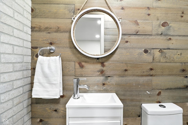 8138 Harrison Dr, Lawrence, IN 46226 - half bathroom featuring toilet and vanity