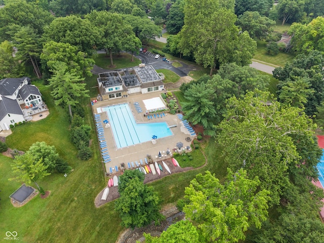 10184 Lakeshore Dr E, Carmel, IN 46033 - drone / aerial view of a pool