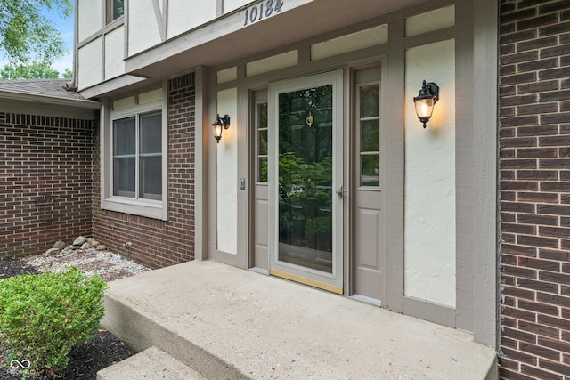 10184 Lakeshore Dr E, Carmel, IN 46033 - property entrance featuring brick siding