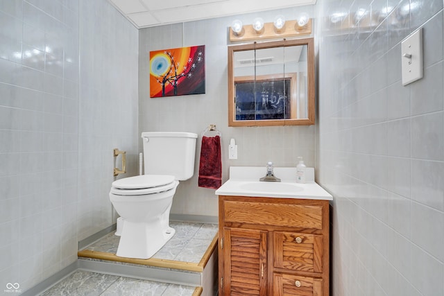 11534 Capistrano Cir, Indianapolis, IN 46236 - half bath with vanity and tile walls