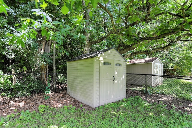 2421 Amberleigh Dr, Plainfield, IN 46168 - view of shed