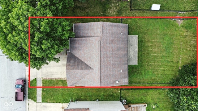 2421 Amberleigh Dr, Plainfield, IN 46168 - view from above of property featuring property boundaries highlighted