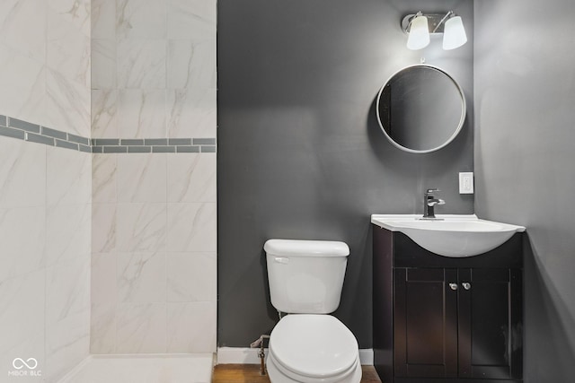 902 Woodrow Ave, Indianapolis, IN 46241 - bathroom with vanity and toilet
