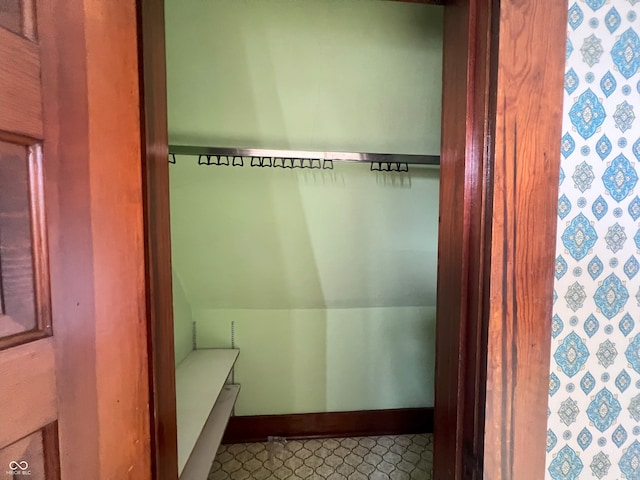 1652 High St, Fort Wayne, IN 46808 - view of closet