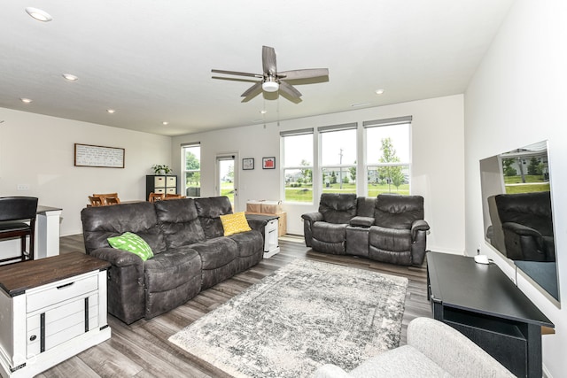7101 Oak Trace Ln, Brownsburg, IN 46112 - living room featuring ceiling fan, wood finished floors, and recessed lighting