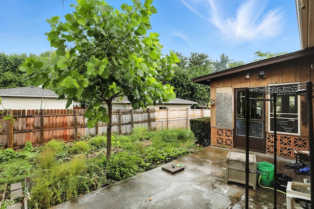 5560 Royal Oak Ct, Indianapolis, IN 46227 - view of patio / terrace