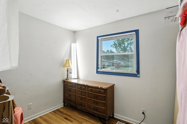 5560 Royal Oak Ct, Indianapolis, IN 46227 - bedroom featuring wood finished floors and baseboards