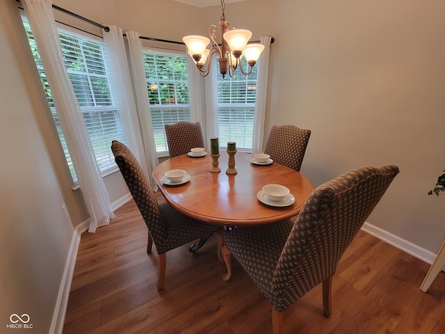 1096 Shadow Ridge Rd, Carmel, IN 46280 - dining area with a chandelier, light wood-style flooring, and healthy amount of natural light