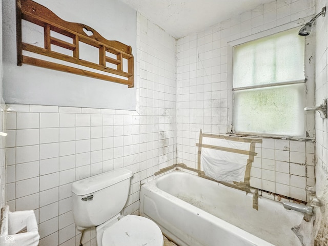 1518 S Goodlet Ave, Indianapolis, IN 46241 - bathroom featuring tile walls and a bath