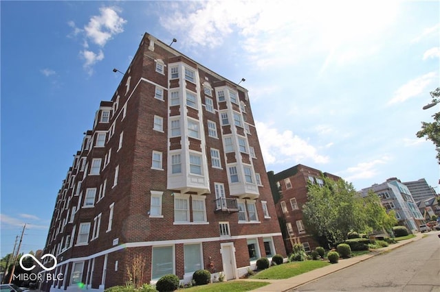 230 E 9th St E Unit 411, Indianapolis, IN 46204 - photo 2