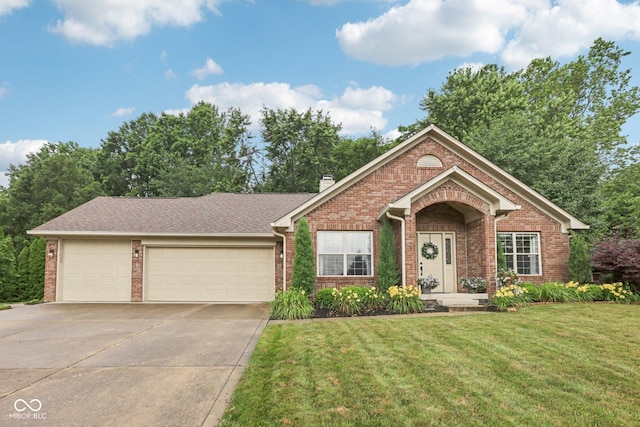 7910 Islay Rd, Indianapolis, IN 46217 - photo 2