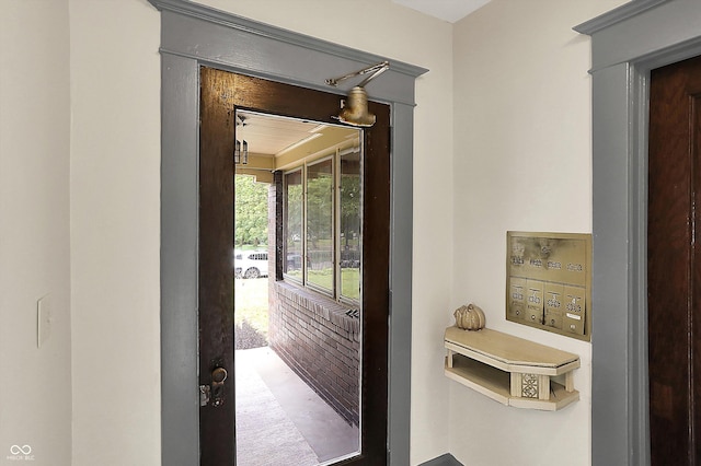 687 Woodruff Place W Dr, Indianapolis, IN 46201 - photo 22