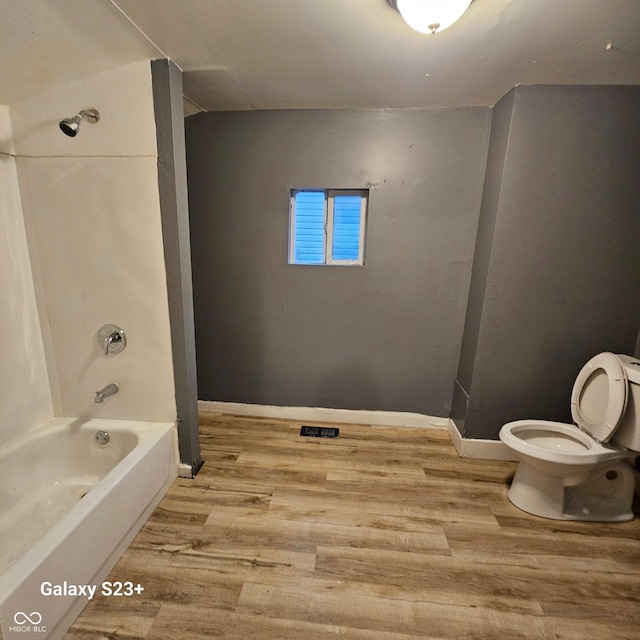 1206 W 25th St, Indianapolis, IN 46208 - full bath featuring wood finished floors and shower / bathtub combination