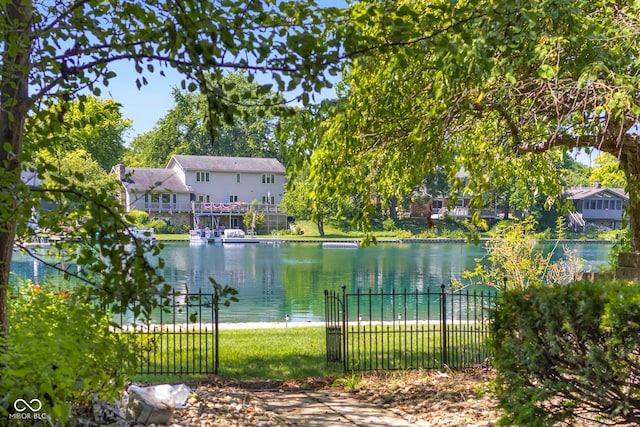 3905 Cove Rd, Columbus, IN 47203 - water view