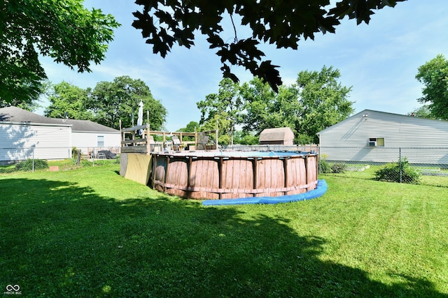 4020 S Lynhurst Dr, Indianapolis, IN 46221 - view of yard featuring an outdoor pool