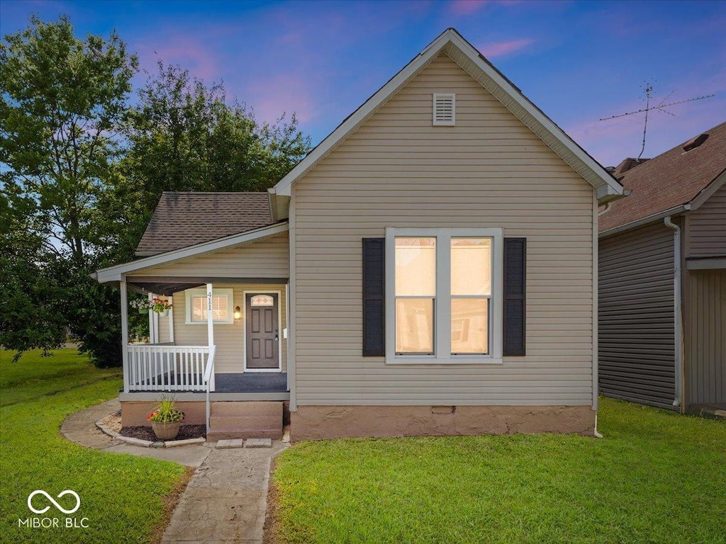 411 Montgomery St, Shelbyville, IN 46176 - photo 1