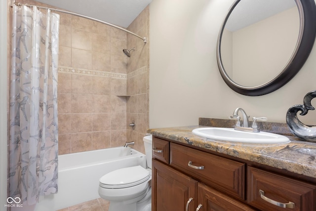 2533 Violet Way, Columbus, IN 47201 - bathroom with vanity and shower / bathtub combination with curtain