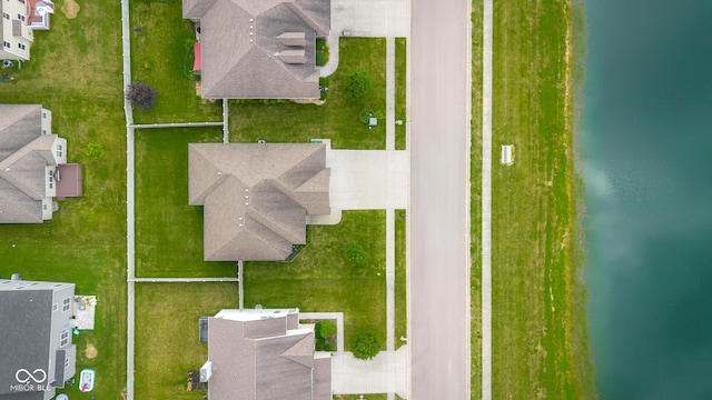 2533 Violet Way, Columbus, IN 47201 - drone / aerial view