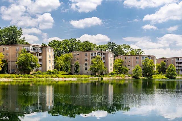 6750 Spirit Lake Dr Unit 402, Indianapolis, IN 46220 - photo 2