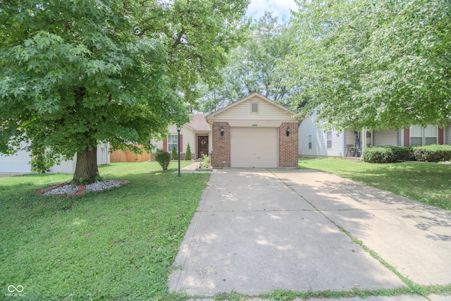 5621 Imperial Woods Cir, Indianapolis, IN 46224 - photo 1