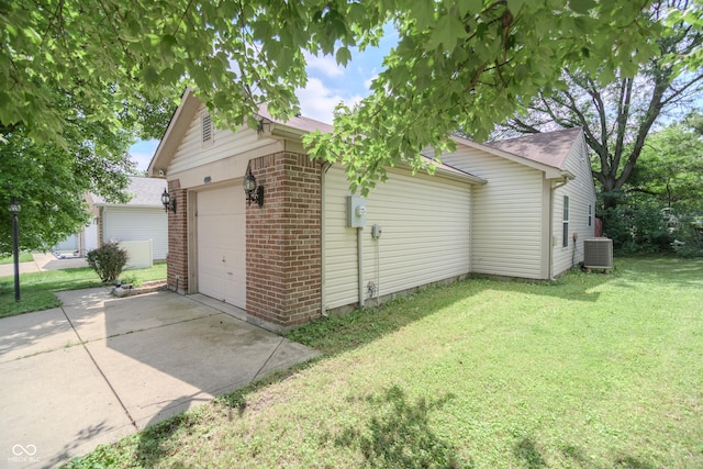 5621 Imperial Woods Cir, Indianapolis, IN 46224 - photo 3