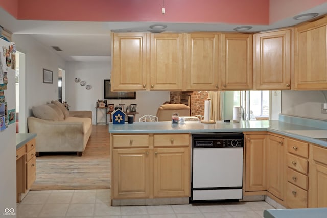 6880 S 850 E, Zionsville, IN 46077 - kitchen featuring white dishwasher, light brown cabinetry, light countertops, a peninsula, and open floor plan