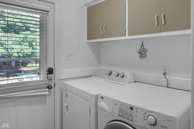 6880 S 850 E, Zionsville, IN 46077 - laundry area featuring washer and dryer and cabinet space