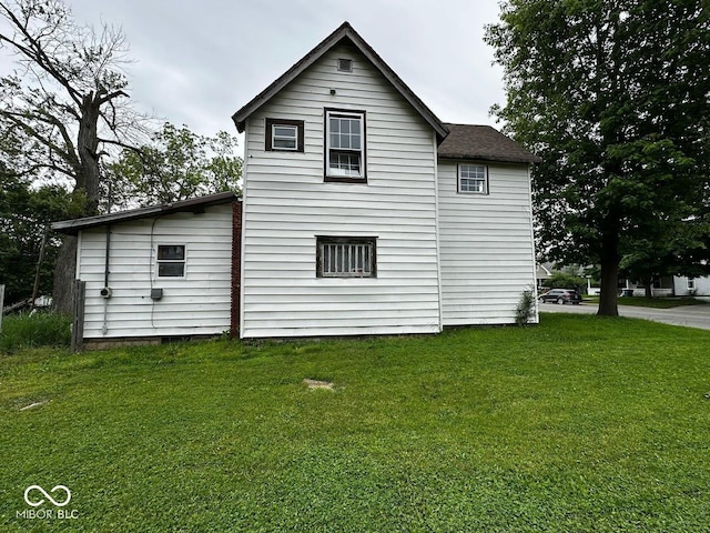 607 N Washington St, Marion, IN 46952 - photo 2
