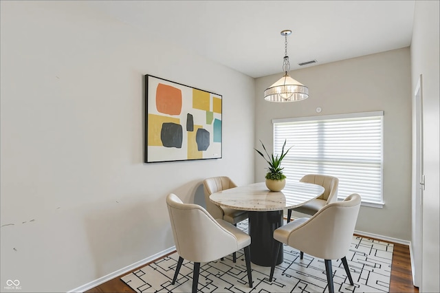 12316 Winding Creek Cir, Indianapolis, IN 46236 - dining room featuring baseboards