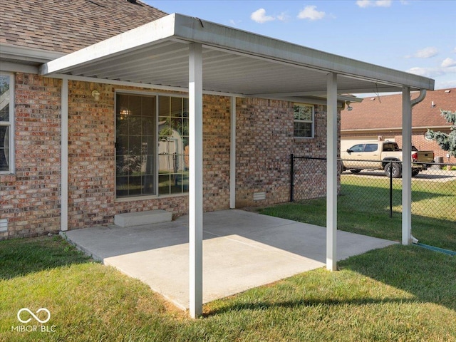 294 Keller Dr, Greenfield, IN 46140 - view of patio / terrace