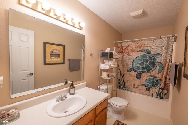 10301 Cerulean Dr, Noblesville, IN 46060 - full bath with vanity, a textured ceiling, and shower / bath combo