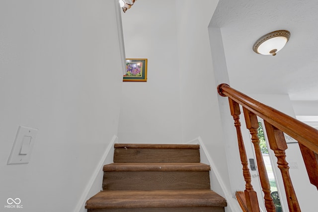 8850 Tanner Dr, Fishers, IN 46038 - view of stairway