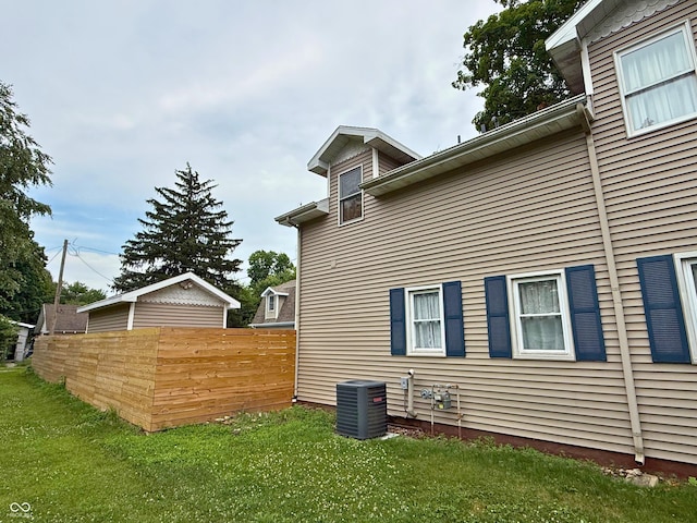 416 6th St, Covington, IN 47932 - view of side of property with a cooling unit