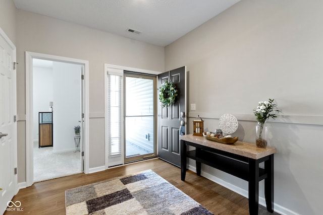 9801 Zion Way, Pendleton, IN 46064 - entryway featuring wood finished floors and baseboards