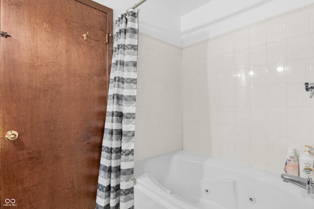 157 E Hill Valley Dr, Indianapolis, IN 46227 - full bath featuring a combined bath / shower with jetted tub